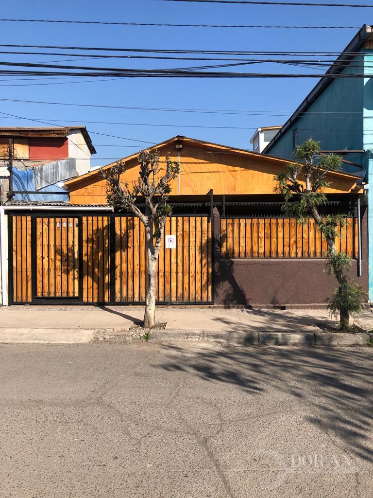 Se vende hermosa casa en comuna El Bosque